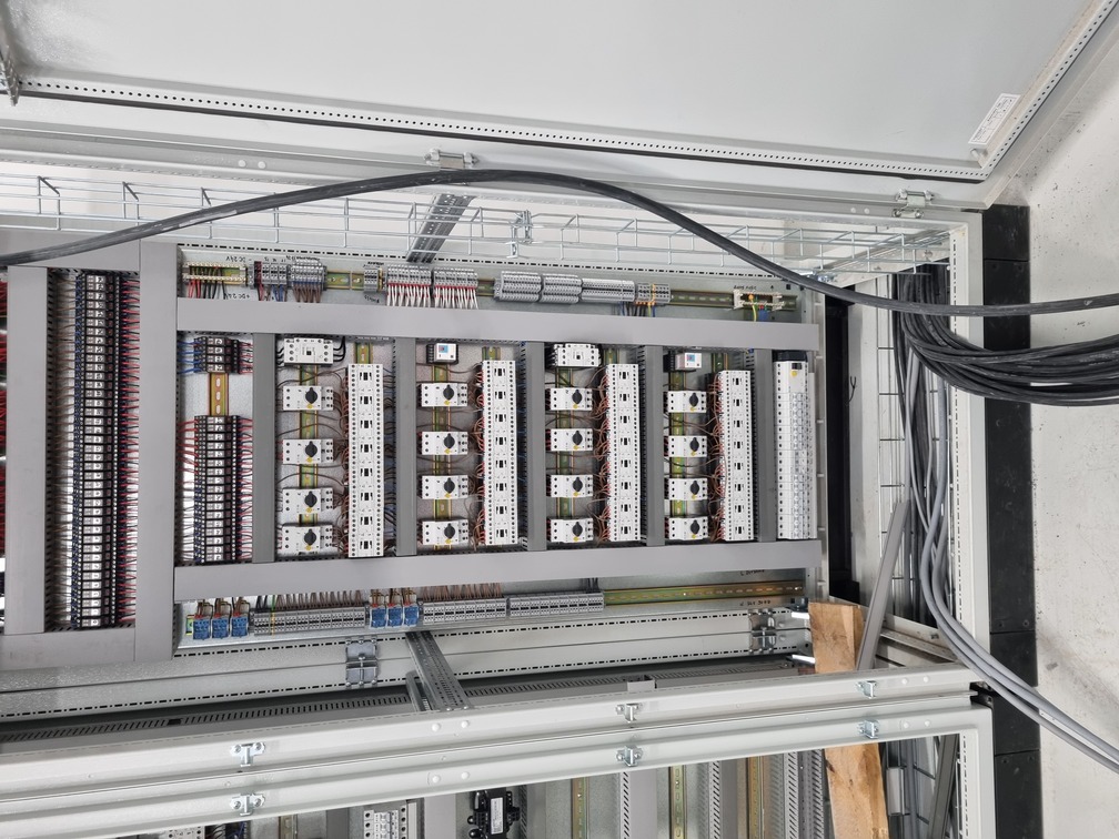 Prodaja profesionalnog elektromaterijala Srbija